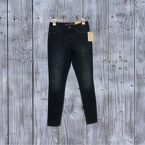 Universal Thread Jeans